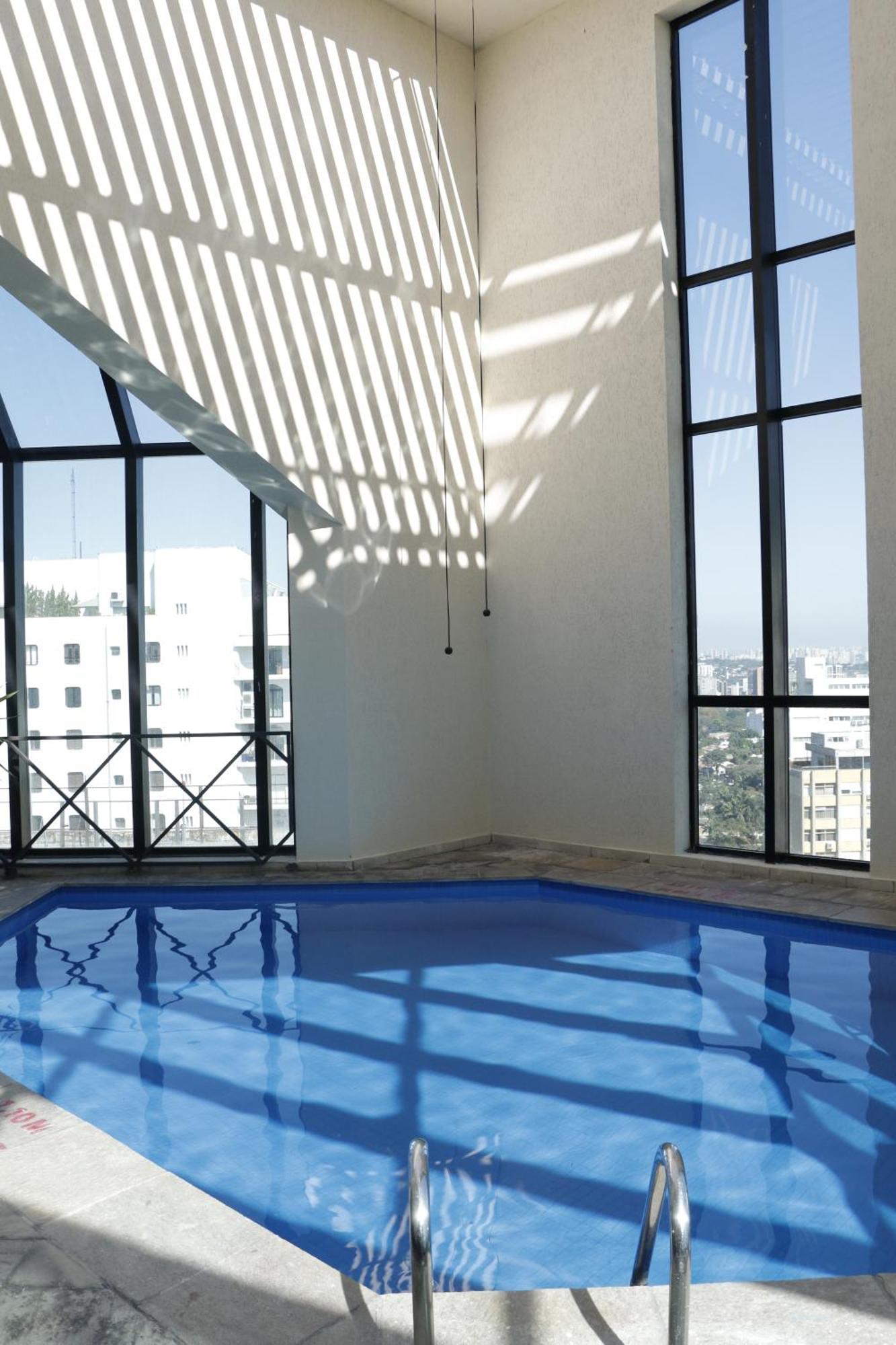 ホテル ラディソン オスカー フレイレ サンパウロ エクステリア 写真 The pool at the top of the building